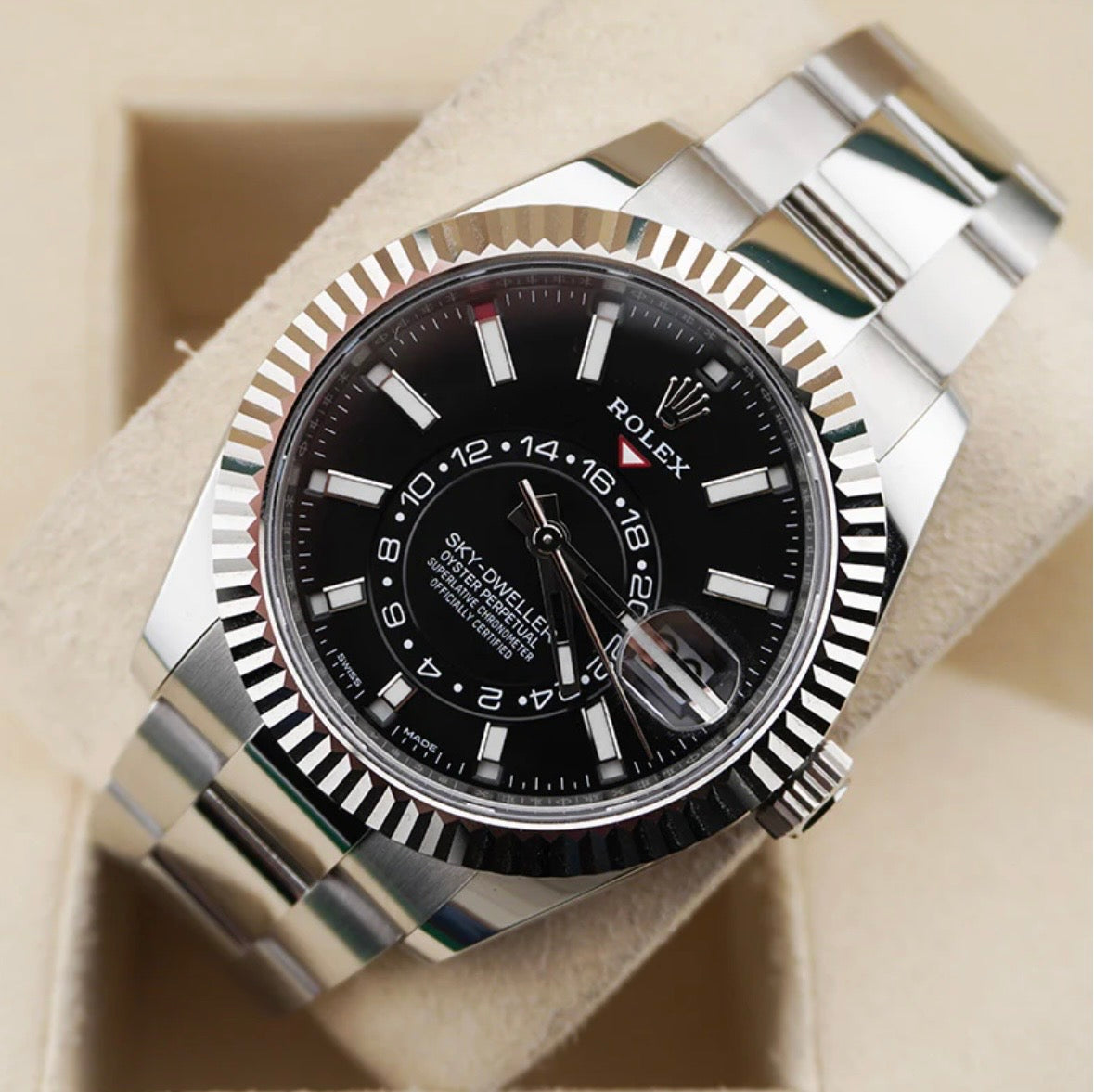 Sky-Dweller | Black Dial 42 mm