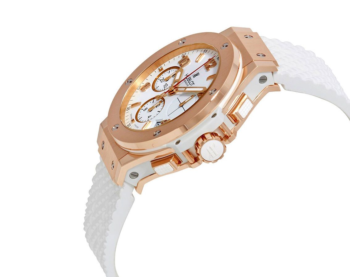Hublot
Big Bang Gold White.  41MM